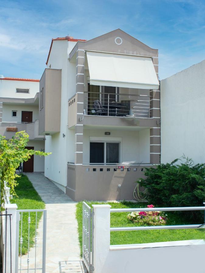 Anneta'S House Apartment Nikiti  Bagian luar foto